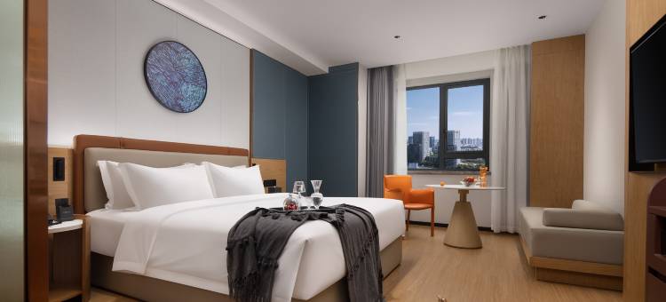 如家旗下UP华驿精选酒店(长沙芙蓉广场店)图片