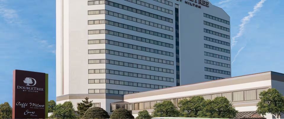 DoubleTree by Hilton Fort Lee/George Washington Bridge Over view