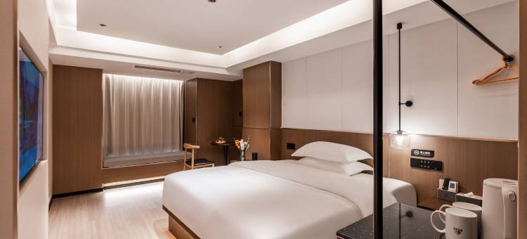 珈南酒店(马房山地铁站华中师范大学店)图片