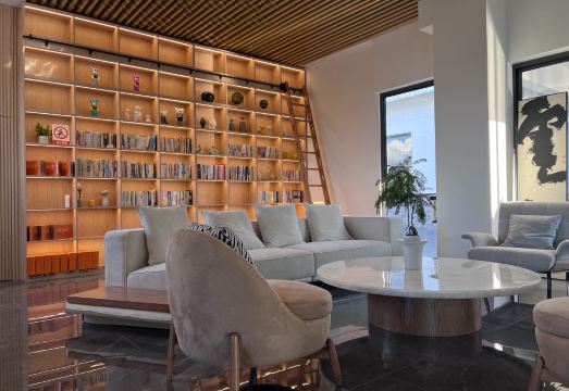 CLOUDHILLASKER Hotel Overview