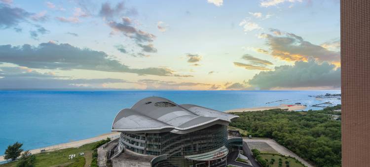 北海蓝色浪花海景公寓(荣和银滩侨港海滩店)图片