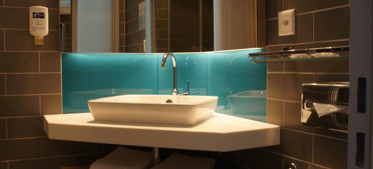 Holiday Inn Express 苏黎世机场智选假日酒店(Holiday Inn Express ZÜRICH Airport)图片