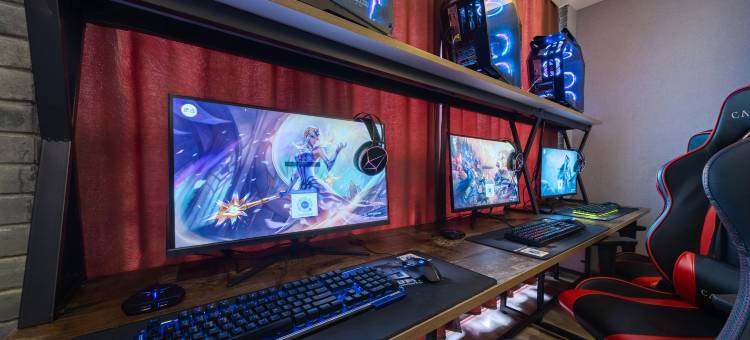 亚信电竞酒店(中山南头城轨站店)图片