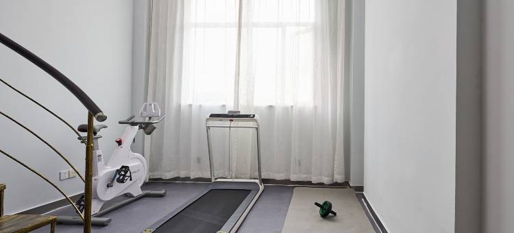 柏纳酒店(东渡码头邮轮中心地铁站店)图片