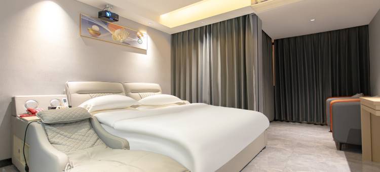 柏曼鑫国际·Hotel(潮州财富中心店)图片