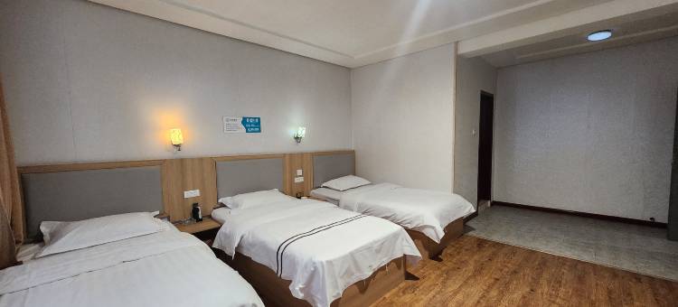 赤峰银港酒店(市医院店)图片