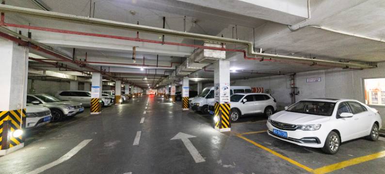 忆家时尚酒店(绍兴柯桥古镇轻纺城店)图片