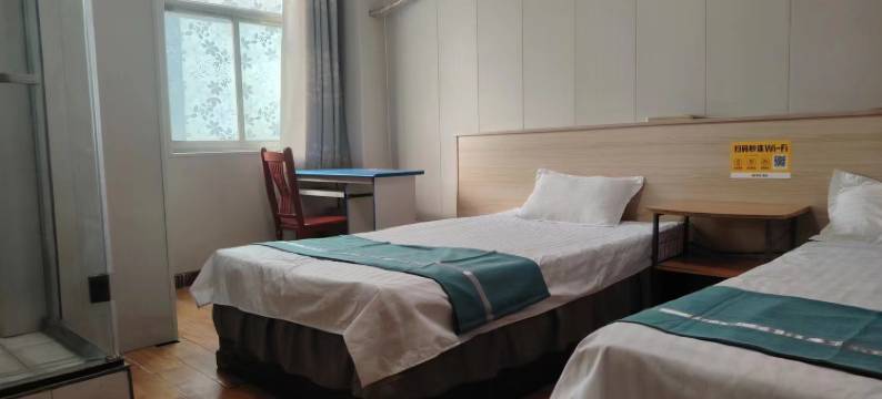 泰安茂园宾馆(泰山站长途汽车站店)图片