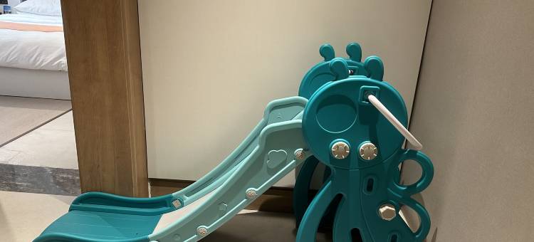 西西里智选酒店(黔西步行街水西公园店)图片