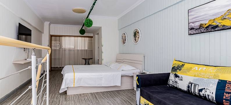 华香居酒店式公寓(赤峰二中店)图片