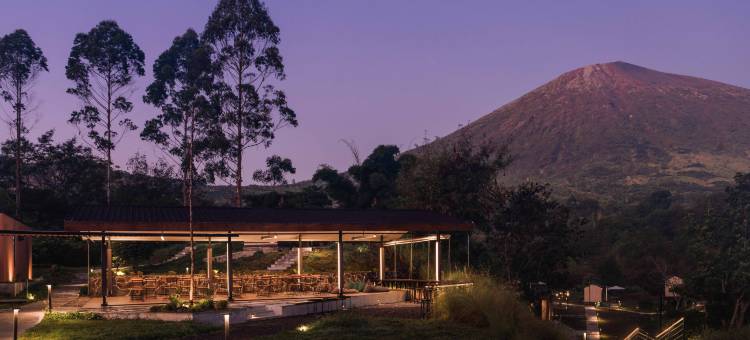 龙目岛林贾尼山博博客宾(Bobocabin Gunung Rinjani, Lombok)图片