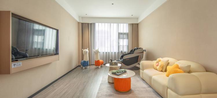 锦竹满春酒店(瑞丽游行步行街财富广场店)图片