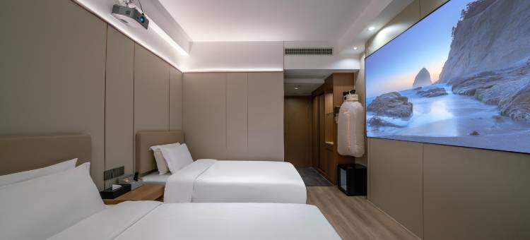 西湖•和昉|   Design•minifridgedryer影院酒店(龙翔桥地铁站店)图片