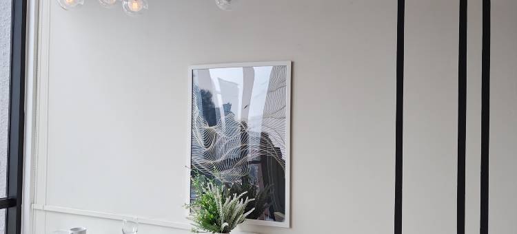 吉隆坡斯嘉麗Scarletz by VigourGT🌞中文管家🌞無邊泳池🌞雙子塔(Scarletz Suites @ KLCC · Lumi Home · By VigourGT)图片