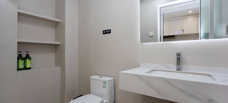 木生精品民宿(乐山高铁站世豪广场店)图片