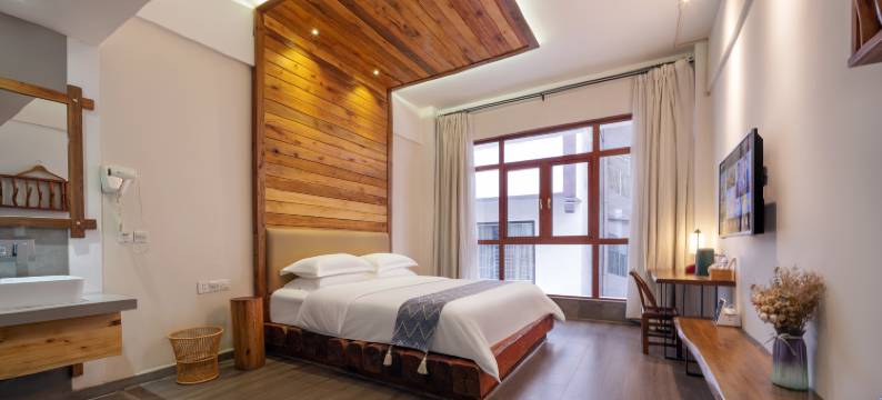 张家界国家森林公园冒骚客栈图片