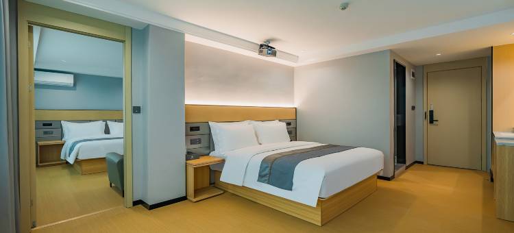 云季智能酒店(惠州华昌购物广场汇乐城店)图片