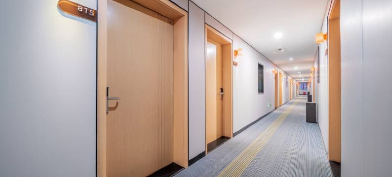 7天优品酒店(重庆两江新区鱼复工业园鱼嘴店)图片