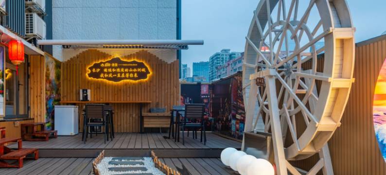 长沙迪曼酒店(湘雅二医院地铁站店)图片