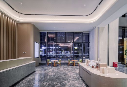 JI Hotel (Zhuhai Jinwan Huafa Mall) Hotel Overview