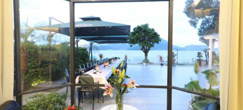 深圳畔湾壹号·露营海景度假别墅(大鹏较场尾店)图片