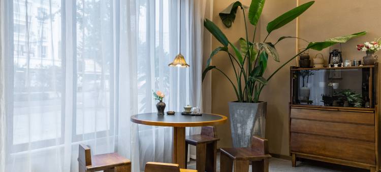 雅至宿叶酒店图片