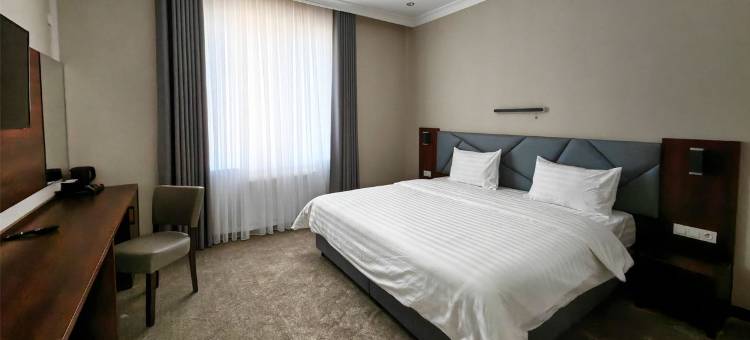 Reikartz Qarshi图片