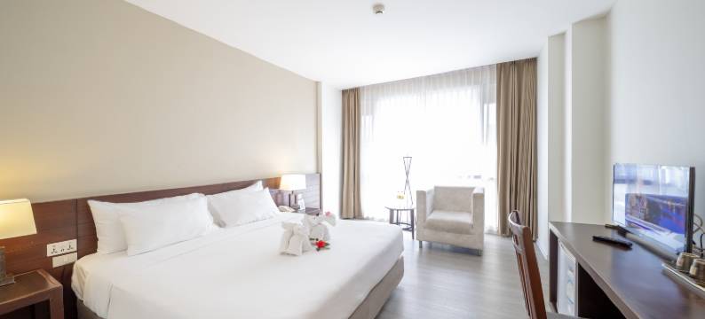 金皇冠大酒店(Golden Crown Grand Hotel)图片