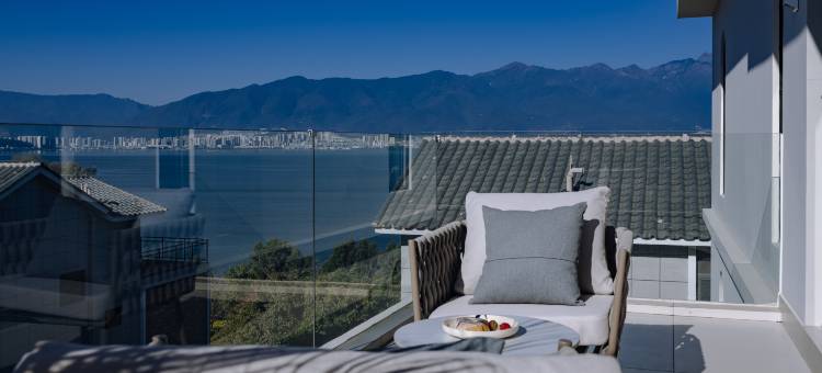 晒晚· Holiday Villa海景度假民宿(大理洱海店)图片