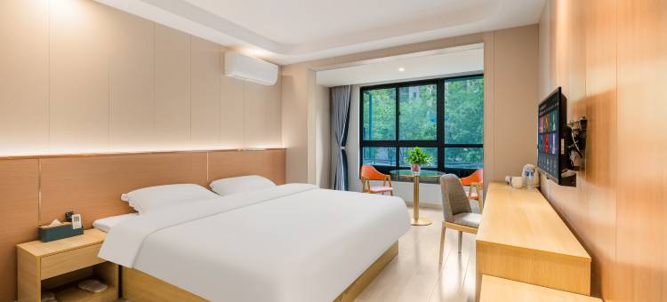 君临酒店(兰花塘地铁站店)图片