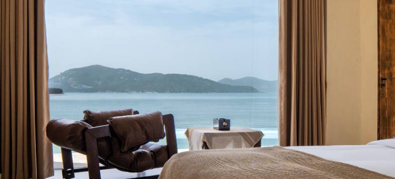 仟里Stay Cluster . 泳池落日海景民宿图片