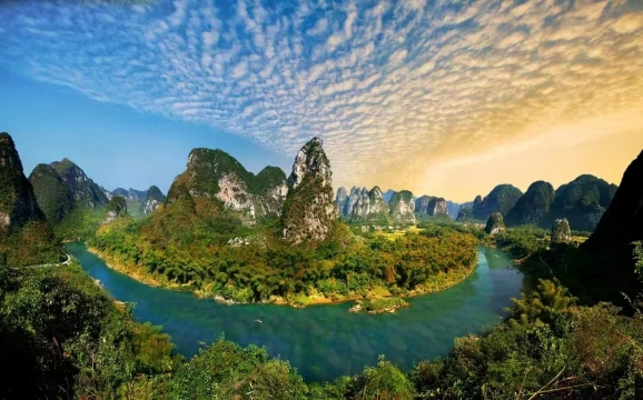 Hechi Yueyue Hotel (Vocational Education Center Branch) Over view