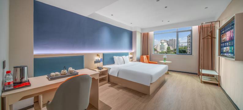 安云酒店(梅州兴宁会展中心兴一广场店)图片