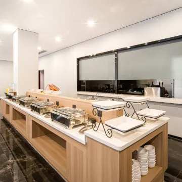 奥臻酒店（盐湖店）