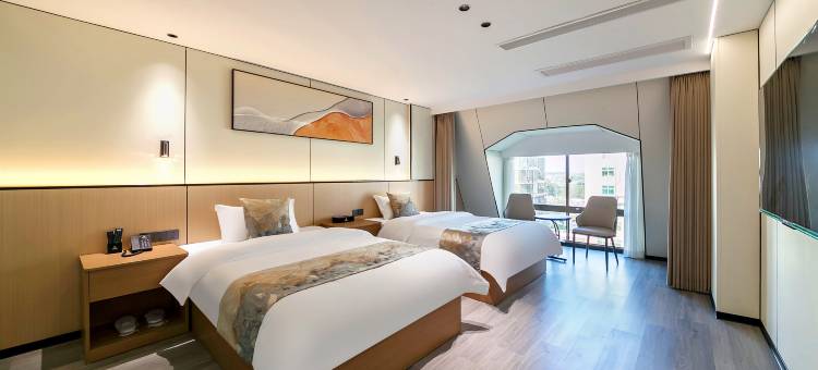 平潭・天泽海曦AWAKENINGSOULMATEWARMTH度假酒店(龙王头沙滩店)图片