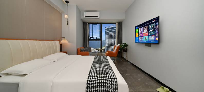 蓝韵海景公寓(湛江霞山区荣盛广场店)图片