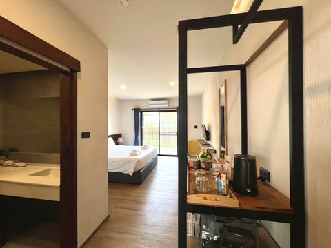 泽纳瑞湖度假村