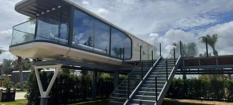 前海湾椰风海韵度假区民宿图片