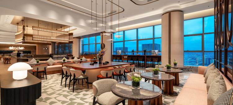 昆明火车站南希尔顿花园酒店图片