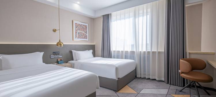 潮漫酒店(哈尔滨中华巴洛克风情街江畔路店)图片