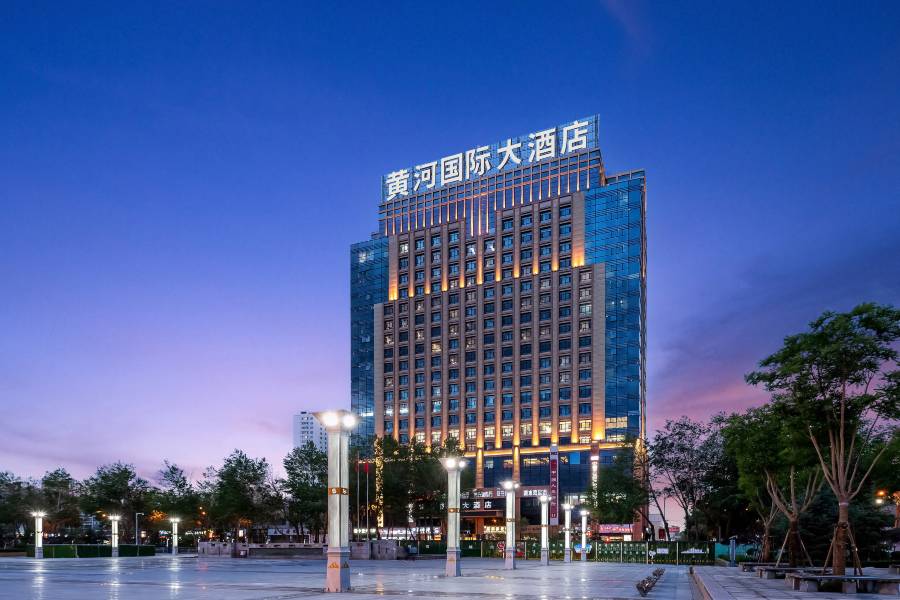 格爾木市黃河國際大酒店