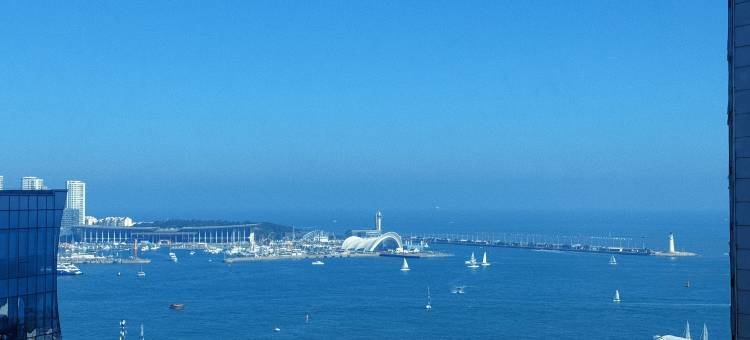 蓝贝壳海景公寓(青岛五四广场店)图片