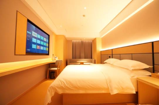 曼京湖畔酒店(安宁吾悦广场店)图片