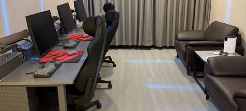雷与神电竞民宿(衡水学院店)图片