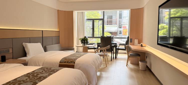 宜春泉街假日酒店(温汤古井泉街店)图片