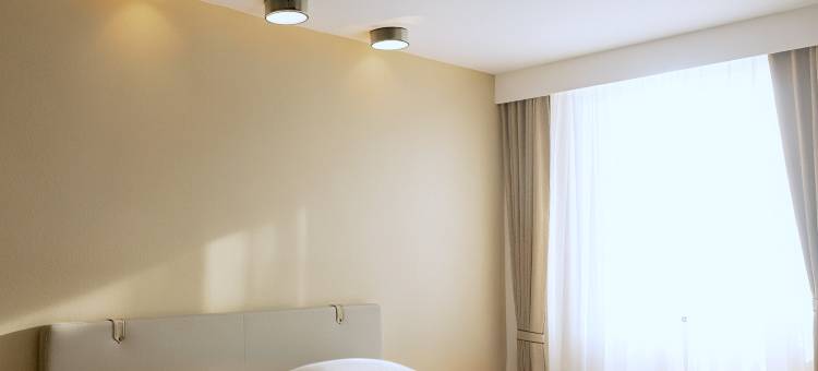 乾营大酒店(承德鹰手营子政府店)图片