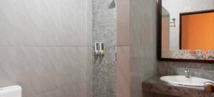 巴苏鲁特兰斯特酒店(Hotel Transit Pasuruan)图片