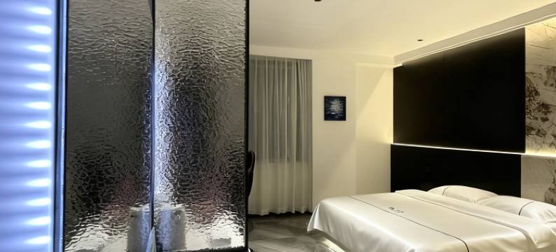 Y熊电竞酒店图片