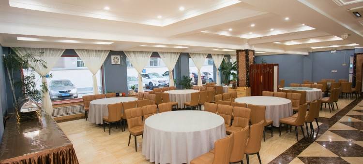 如家旗下华驿酒店(赤峰市元宝山区店)图片