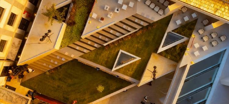 朝阳文保艺术酒店(烟台山朝阳街店)图片